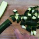 Étape pour : cuisson-courgettes-micro-ondes-004