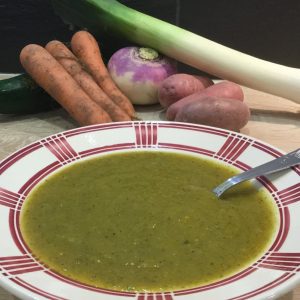 Soupe de légumes variés (photo)