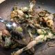 Étape pour : Comment cuire les cuisses de grenouille (8)