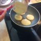 Étape pour : Recette des pancakes à la banane diététiques (10)