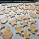 Étape pour : Recette des petits biscuits sablés de Noël (35)