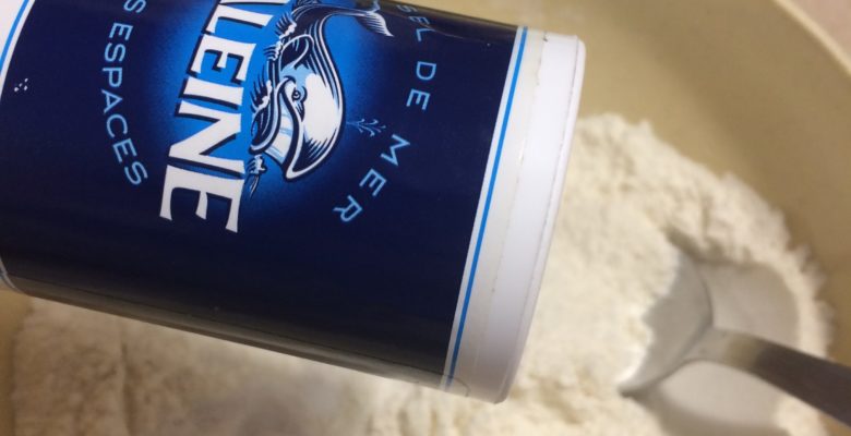 Ajoute une pincée de sel.