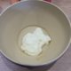 Étape pour : Recette du gateau au yaourt moelleux aux pommes (2)
