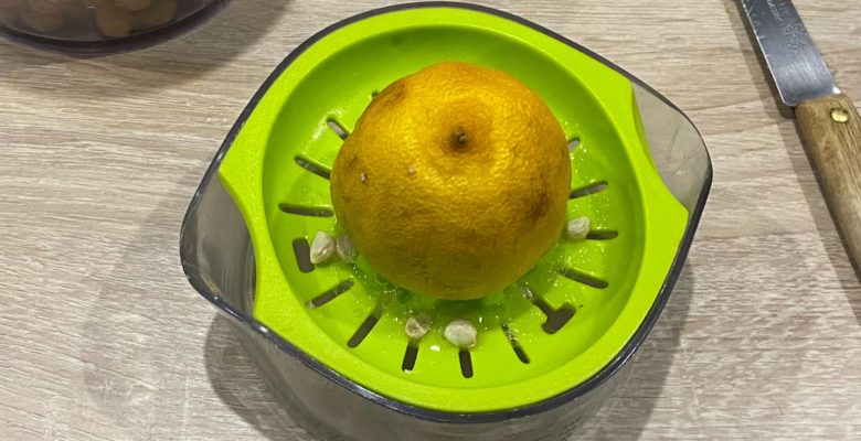 Presse un demi citron